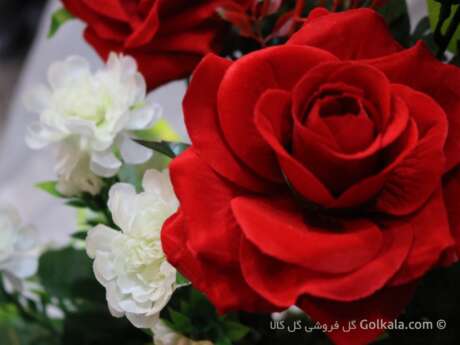 سبد گل زیبا مناسب هدیه، کادو